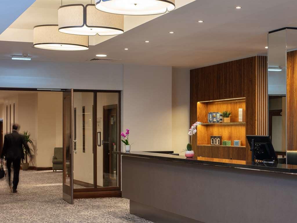 Stratford Manor Hotel Интерьер фото